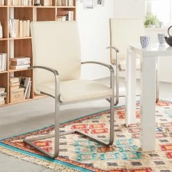 Fredriks Chaises cantilever Augusta I (lot de 2) - Cuir Aude: Créme - Avec accoudoirs 14 Fredriks Chaises cantilever Augusta I (lot de 2) - Cuir Aude: Créme - Avec accoudoirs -Chaises Boutique 1000064496 201021 10340600071 MOOD DETAILS P000000001000064496 mood