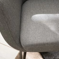 Mørteens Chaise à accoudoirs Nicholas IV - Tissu / Métal - Granit / gris-brun antique 24 Mørteens Chaise à accoudoirs Nicholas IV - Tissu / Métal - Granit / gris-brun antique -Chaises Boutique 1000112681 201008 06225800193 DETAILS P000000001000112681