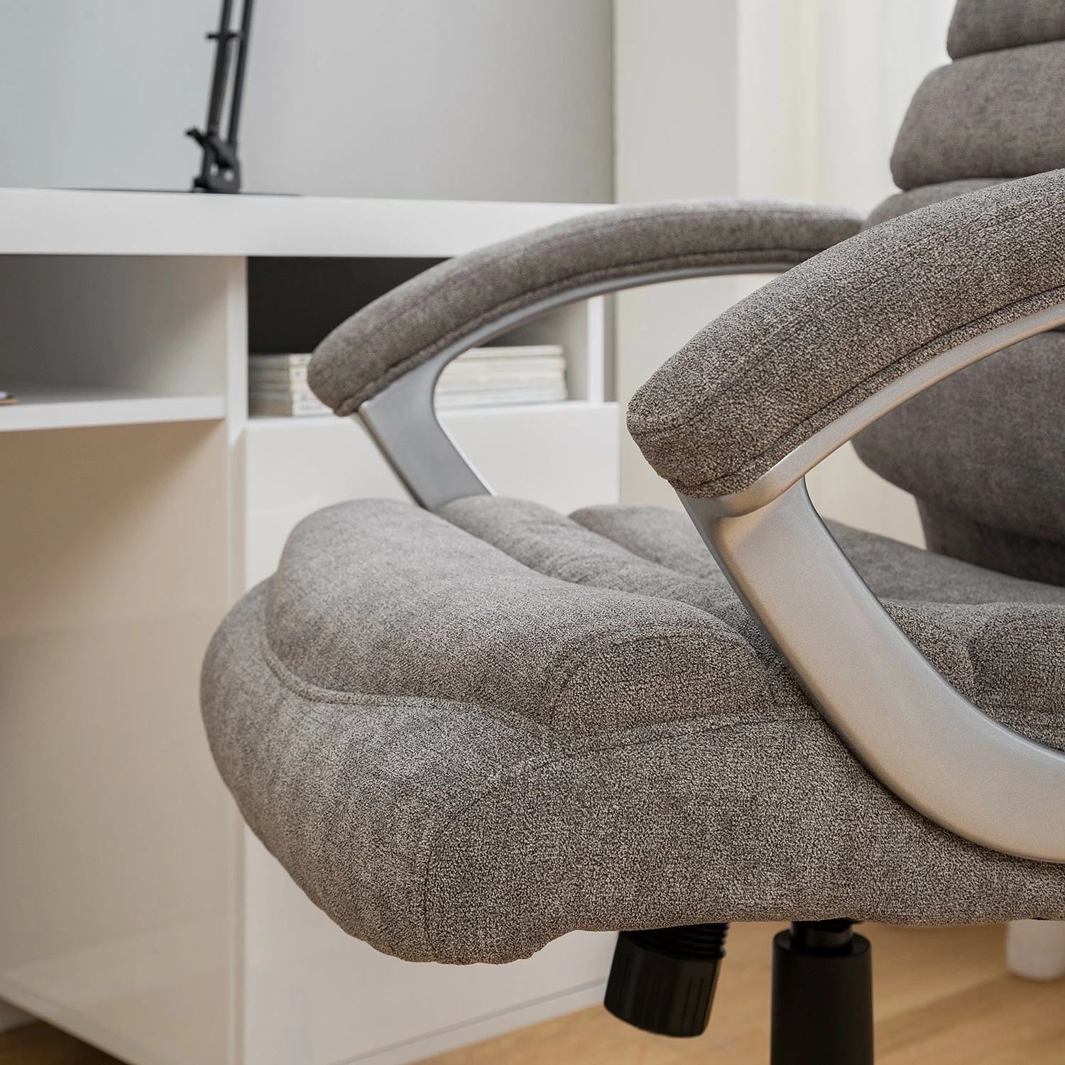 Furnitive Fauteuil de bureau Hatley III - Microfibre - Gris 18 Furnitive Fauteuil de bureau Hatley III - Microfibre - Gris – Image 16