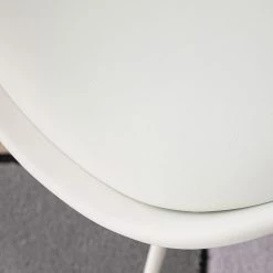 Fredriks Chaises Bonito - Blanc - Lot de 2 24 Fredriks Chaises Bonito - Blanc - Lot de 2 -Chaises Boutique 1000167292 200211 15503000014 DETAILS P000000001000167292