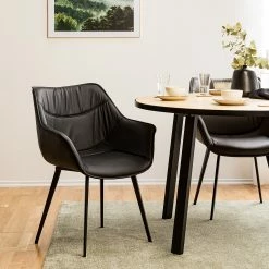 Studio Copenhagen Chaise de salle à manger Balimo - Cuir véritable / Métal - Noir 18 Studio Copenhagen Chaise de salle à manger Balimo - Cuir véritable / Métal - Noir -Chaises Boutique 1000176738 200615 06104400001 MOOD DETAILS P000000001000176738 mood