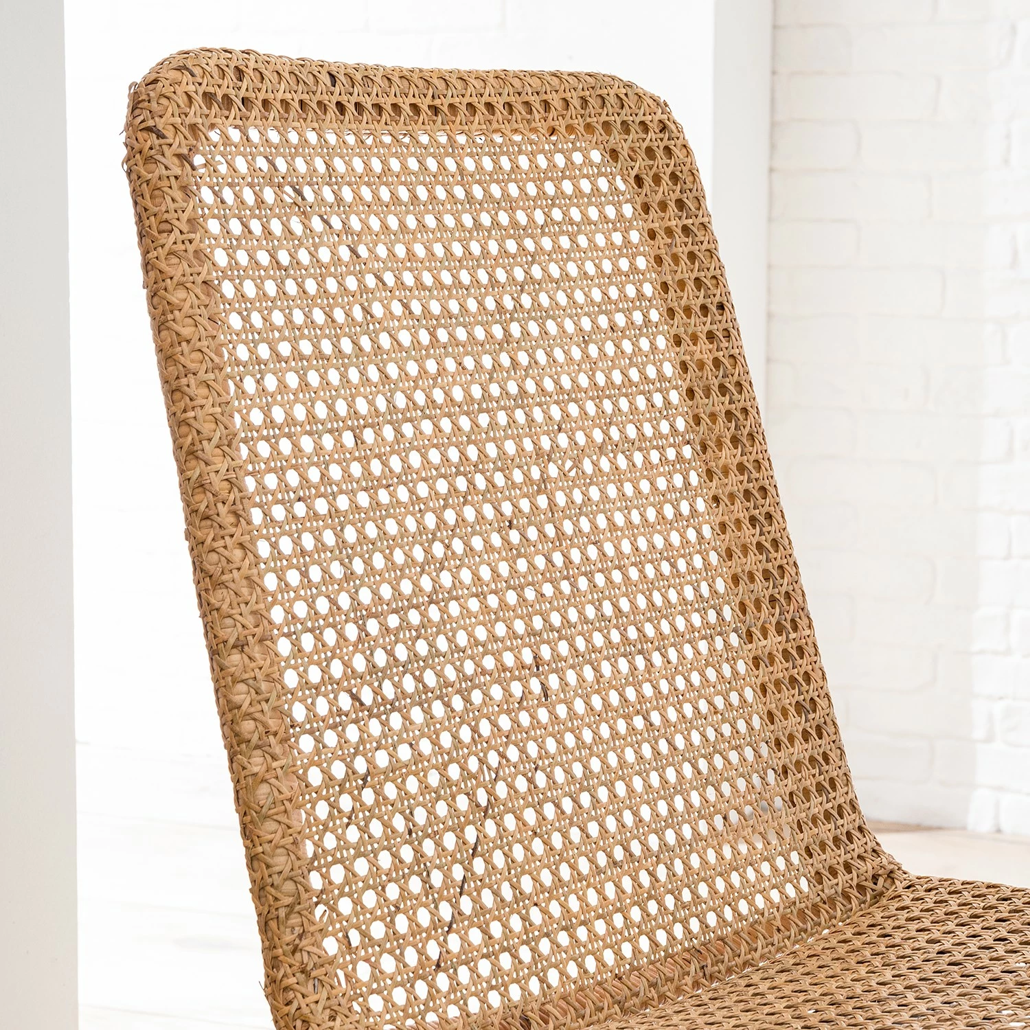 Ars manufacti Chaise Vina II - Rotin / Métal - Rotin / Noir 9 Ars manufacti Chaise Vina II - Rotin / Métal - Rotin / Noir – Image 7