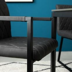 Ars manufacti Fauteuil Finga IV -Chaises Boutique 1000201167 201125 13344000006 DETAILS P000000001000201167