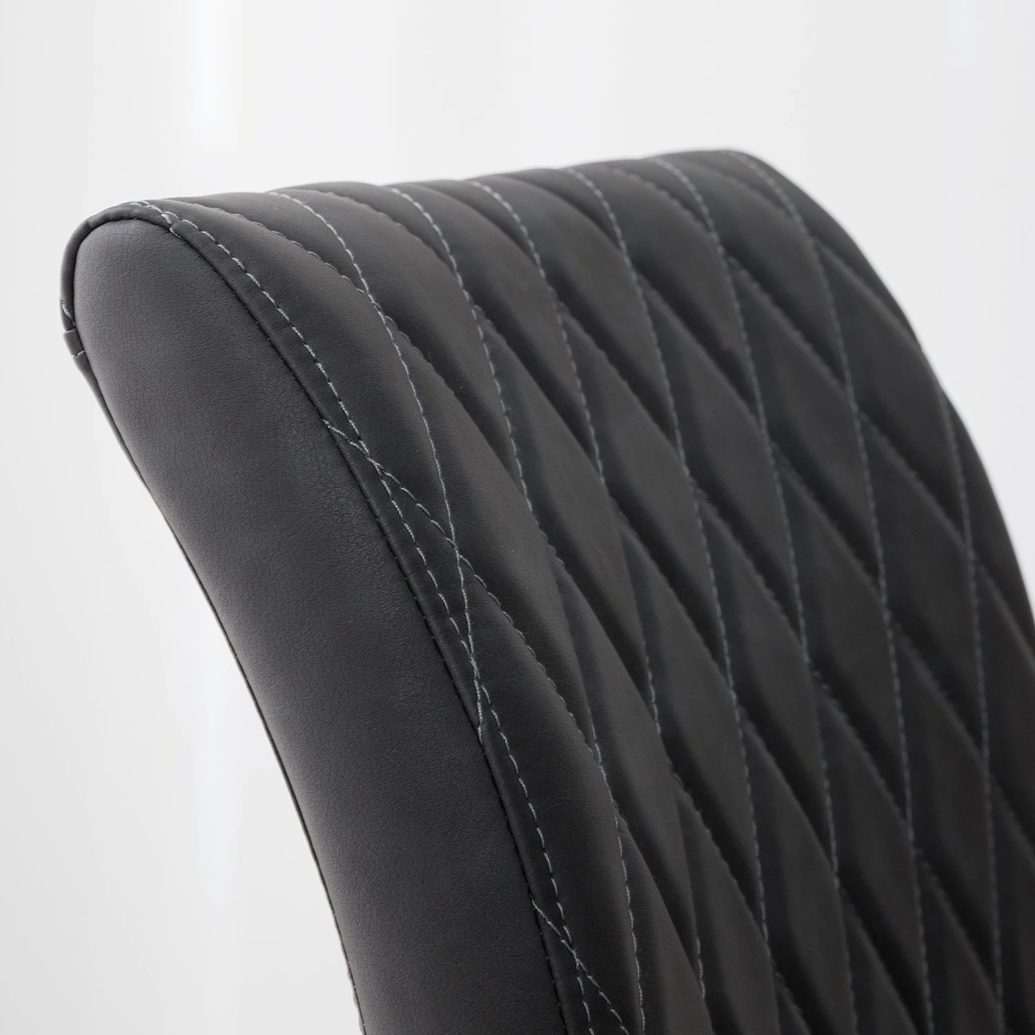 Ars manufacti Chaises Cantilever Finga IV (lot de 2) 7 Ars manufacti Chaises Cantilever Finga IV (lot de 2) – Image 5