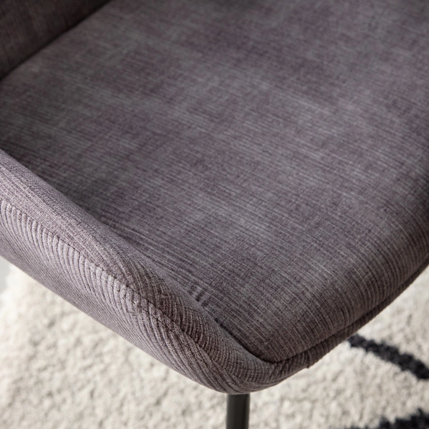 Jack & Alice Chaise capitonnée Richville - Velours côtelé / Fer - Gris / Noir 12 Jack & Alice Chaise capitonnée Richville - Velours côtelé / Fer - Gris / Noir – Image 10