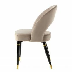 Kayoom Chaises capitonnées Courtney (lot de 2) - Velours / Partiellement en eucalyptus massif - Taupe / Doré 12 Kayoom Chaises capitonnées Courtney (lot de 2) - Velours / Partiellement en eucalyptus massif - Taupe / Doré -Chaises Boutique 1000214234 200529 06082800442 DETAILS P000000001000214234