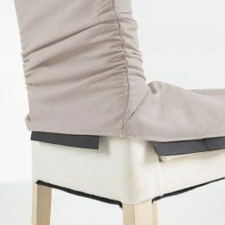 Maison Belfort Chaises capitonnées Ellerby I (lot de 2) - Tissu / Hêtre massif - Hêtre - Beige 14 Maison Belfort Chaises capitonnées Ellerby I (lot de 2) - Tissu / Hêtre massif - Hêtre - Beige -Chaises Boutique 1000216177 200623 13451300134 DETAILS P000000001000216177