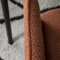 Fredriks Chaise à accoudoirs Tustin - Tissu / Métal - Marron rouille / Noir mat -Chaises Boutique 1000218415 210311 12215300009 DETAILS P000000001000218415