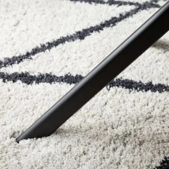 Fredriks Chaise à accoudoirs Tustin - Tissu / Métal - Marron rouille / Noir mat -Chaises Boutique 1000218415 210311 12215300012 DETAILS P000000001000218415