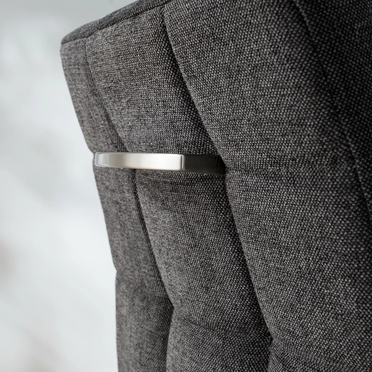 Ars manufacti Chaises cantilever Stawley I (lot de 2) - Tissage à plat / Acier inoxydable - Gris foncé / Acier inoxydable 13 Ars manufacti Chaises cantilever Stawley I (lot de 2) - Tissage à plat / Acier inoxydable - Gris foncé / Acier inoxydable – Image 11