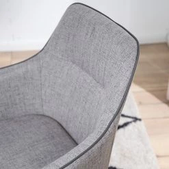 Fredriks Chaise cantilever Luzille - Gris 21 Fredriks Chaise cantilever Luzille - Gris -Chaises Boutique 1000234591 210929 08555400047 DETAILS P000000001000234591