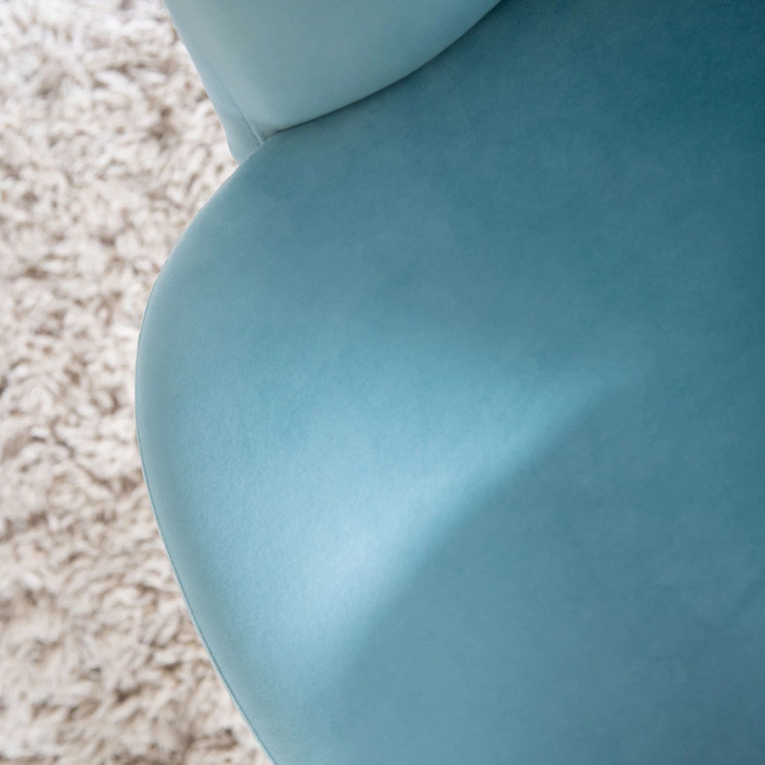 Jack & Alice Chaise à accoudoirs Rivolet - Bleu clair 16 Jack & Alice Chaise à accoudoirs Rivolet - Bleu clair – Image 14