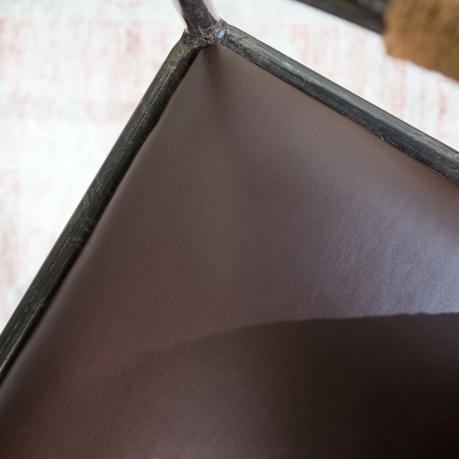 Ars manufacti Chaise à accoudoirs Dissay - Jute tressé / Fer - Naturel / Noir 15 Ars manufacti Chaise à accoudoirs Dissay - Jute tressé / Fer - Naturel / Noir – Image 13