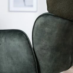 Jack & Alice Chaise à accoudoirs Aveluy - Velours et tissu / Métal - Vert foncé 28 Jack & Alice Chaise à accoudoirs Aveluy - Velours et tissu / Métal - Vert foncé -Chaises Boutique 1000255059 220401 032 DETAILS P000000001000255059