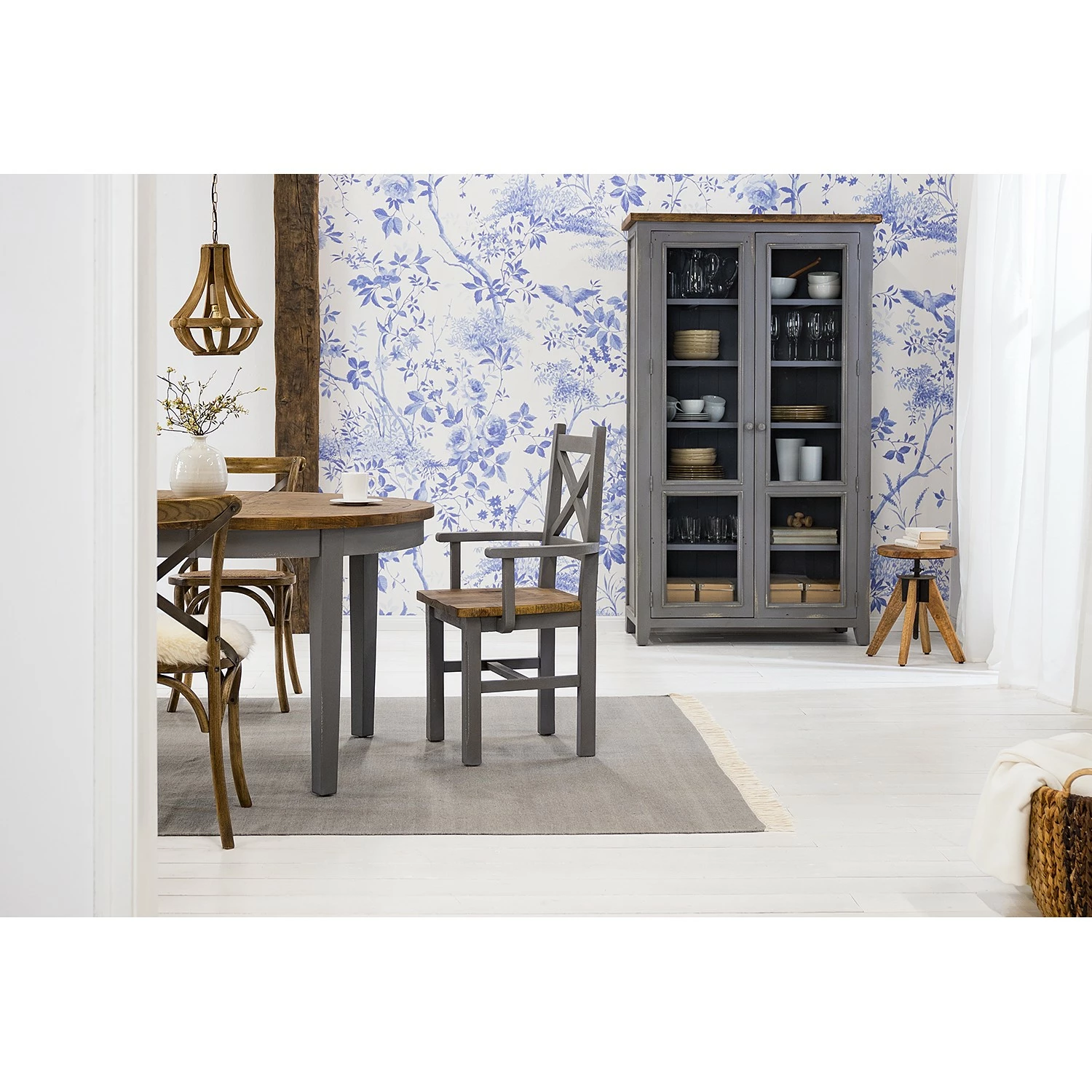 Maison Belfort Chaise à accoudoirs Balignton - Pin massif - Gris 4 Maison Belfort Chaise à accoudoirs Balignton - Pin massif - Gris – Image 2