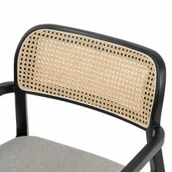 Studio Copenhagen Fauteuil de jardin Elena - Rotin et tissu / Hêtre massif - Gris lumineux 26 Studio Copenhagen Fauteuil de jardin Elena - Rotin et tissu / Hêtre massif - Gris lumineux -Chaises Boutique 1000273466 220420 045 DETAILS P000000001000273466