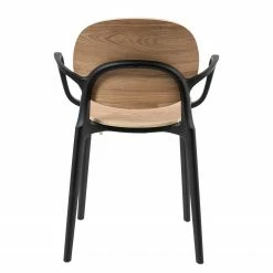 Studio Copenhagen Chaises à accoudoirs Day (lot de 2) - Contreplaqué / Matière plastique - Imitation chêne / Noir -Chaises Boutique 1000273479 220420 040 DETAILS P000000001000273479