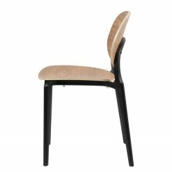 Studio Copenhagen Chaises Day (lot de 2) - Contreplaqué / Matière plastique - Imitation chêne / Noir -Chaises Boutique 1000273483 220420 035 DETAILS P000000001000273483