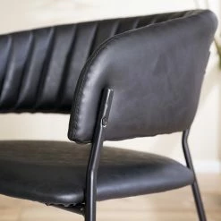 Ars manufacti Chaise à accoudoirs Acoma - Noir 22 Ars manufacti Chaise à accoudoirs Acoma - Noir -Chaises Boutique 1000274885 220519 031 DETAILS P000000001000274885