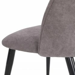 Chaises capitonnées Finnea (lot de 2) - Gris 17 Chaises capitonnées Finnea (lot de 2) - Gris -Chaises Boutique 1000281518 210929 094147000042 DETAILS P000000001000281518