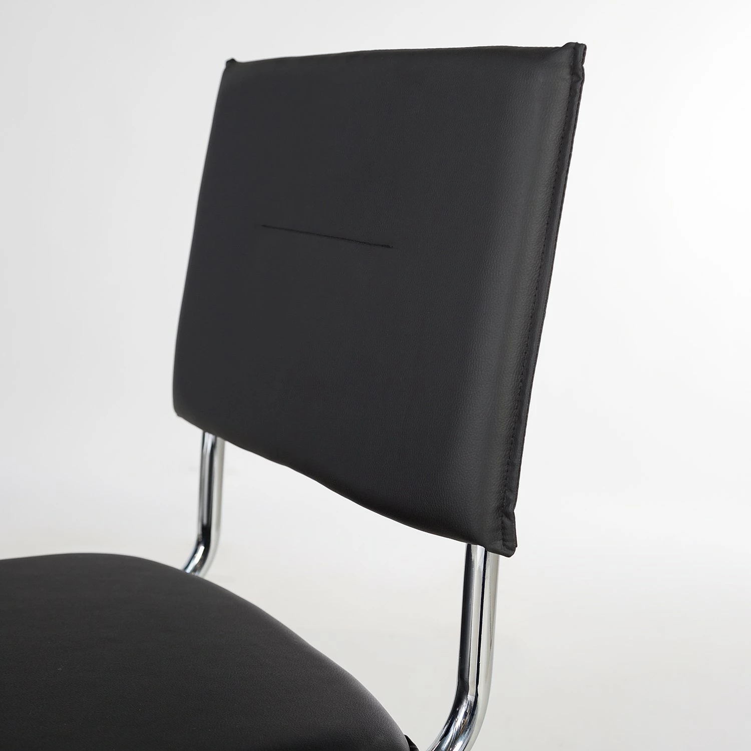 Fredriks Chaises cantilever Elane (lot de 2) 8 Fredriks Chaises cantilever Elane (lot de 2) – Image 6