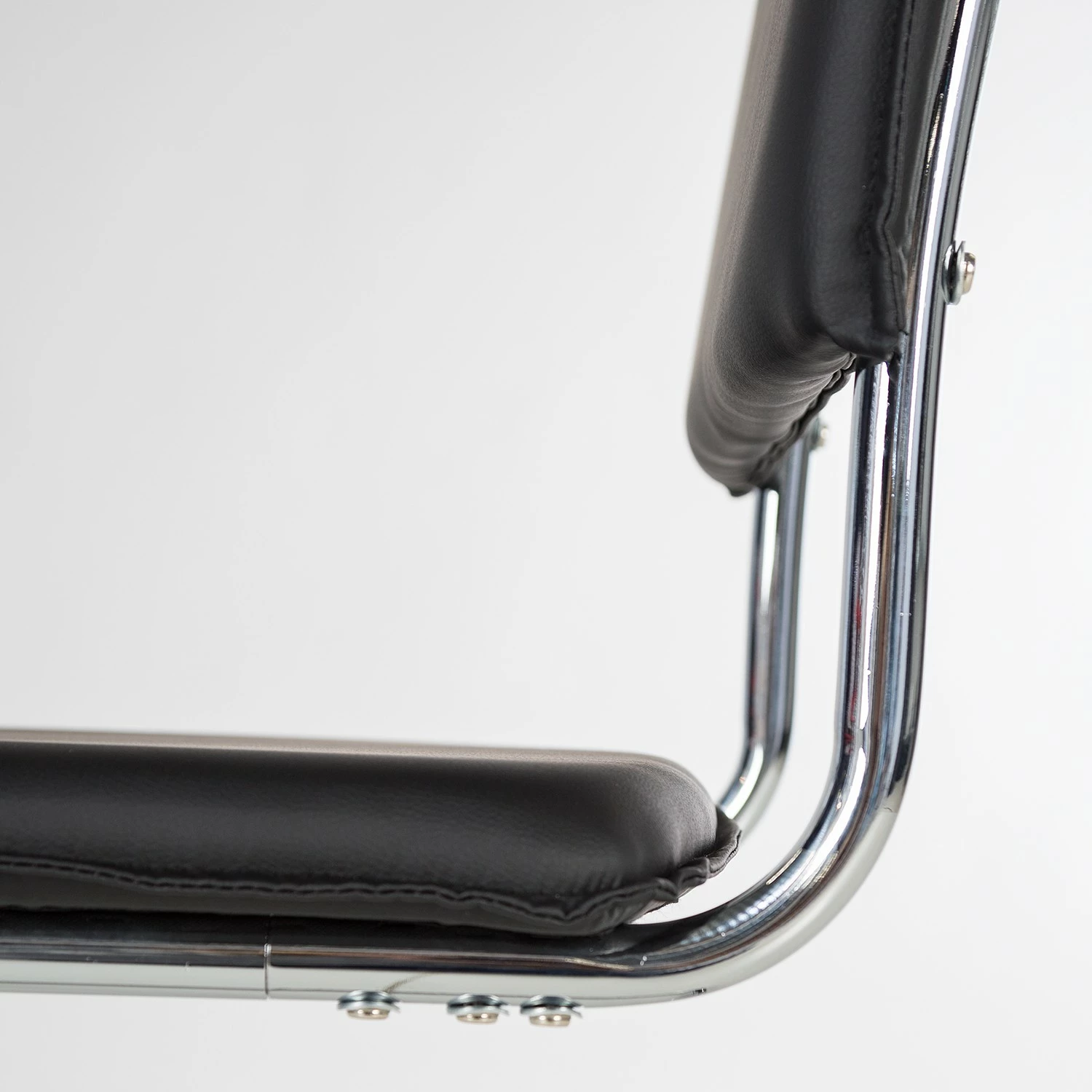 Fredriks Chaises cantilever Elane (lot de 2) 9 Fredriks Chaises cantilever Elane (lot de 2) – Image 7