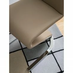 Fredriks Chaise cantilever Amanda I - Lot de 4 -Chaises Boutique 1000283523 210810 13385200010 DETAILS P000000001000283523