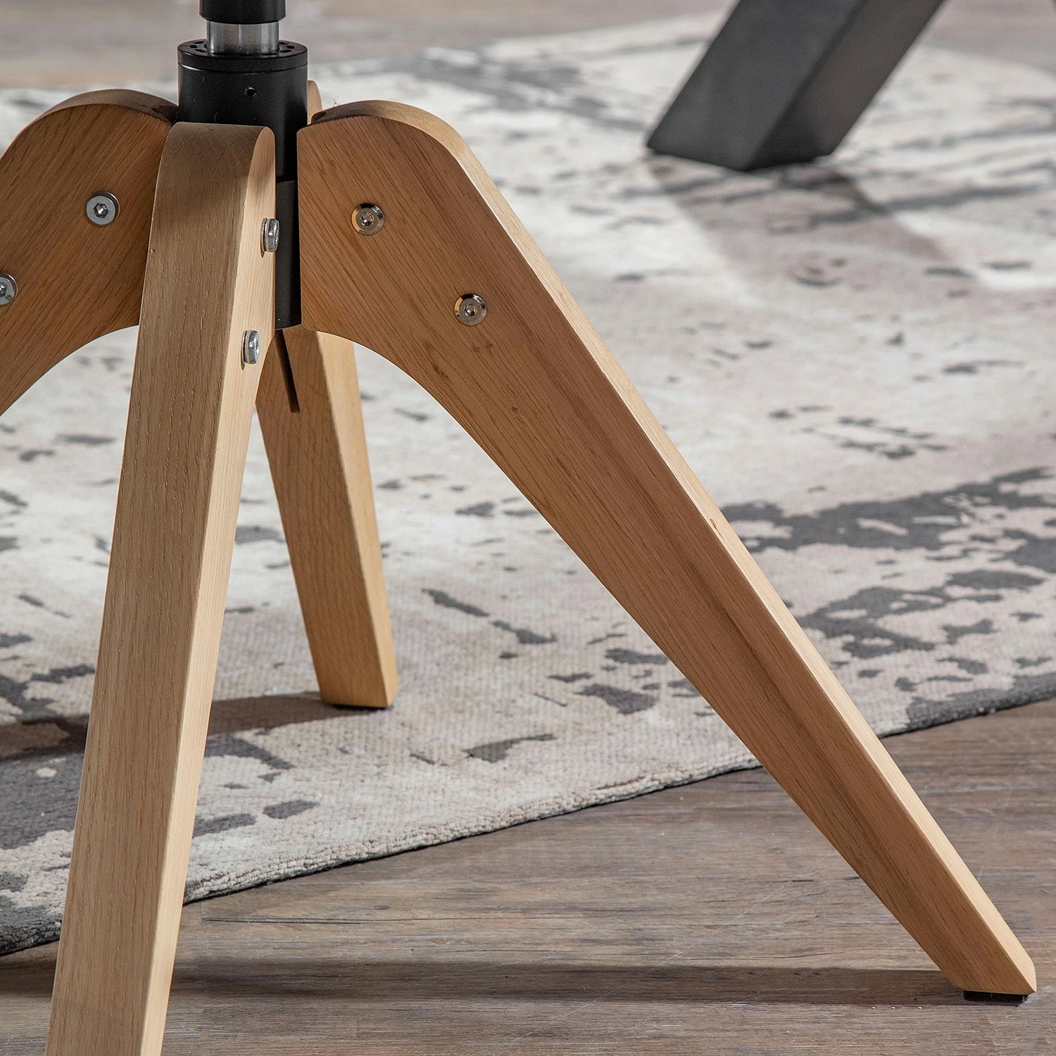 Red Living Chaise capitonnée Wilbur II - Platine 10 Red Living Chaise capitonnée Wilbur II - Platine – Image 8