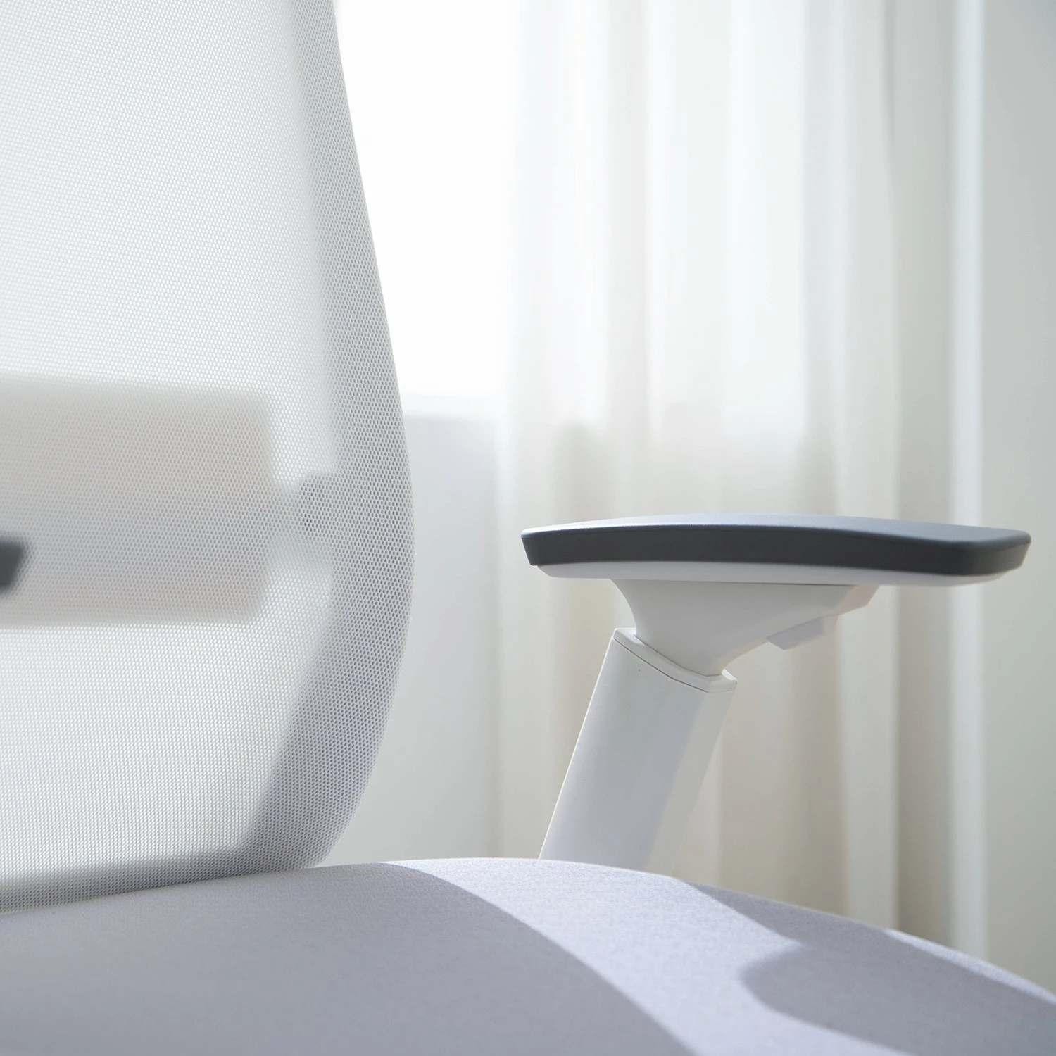 Fredriks Chaise de bureau Rosie - Gris clair / Blanc 16 Fredriks Chaise de bureau Rosie - Gris clair / Blanc – Image 14