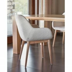 Loftscape Chaises à accoudoirs Kusamo V (lot de 4) - Tissu structuré - Blanc / Frêne -Chaises Boutique 1000340256 220414 021 MOOD DETAILS P000000001000340256 mood